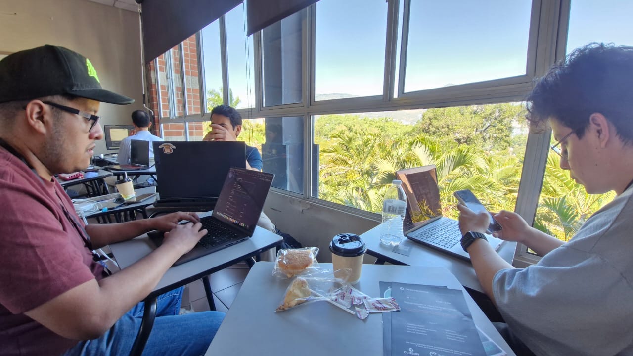 scapeT team working at the Hackathon